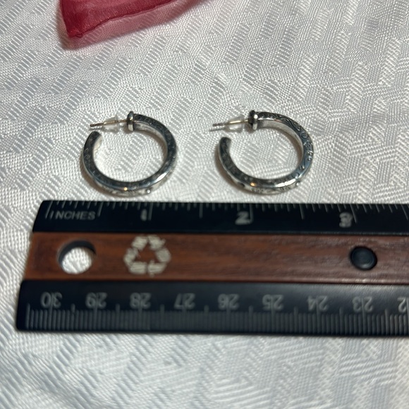 2pc Brighton collectibles earrings & bangle bracelet “secret of love” - Picture 5 of 8